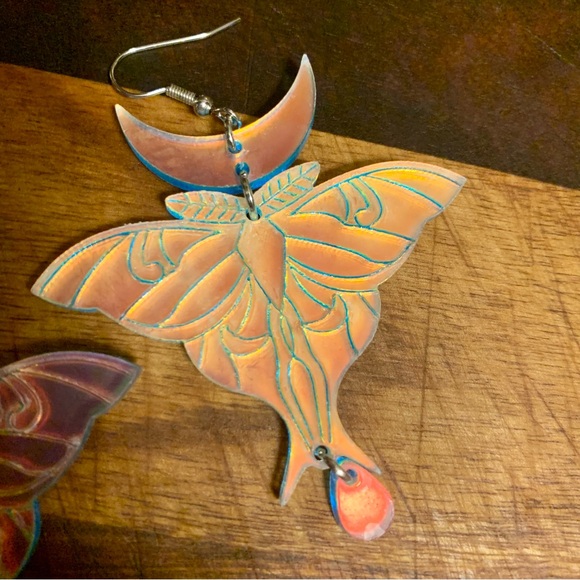 New Iridescent Luna Moth Laser Acrylic Earrings - Picture 7 of 9